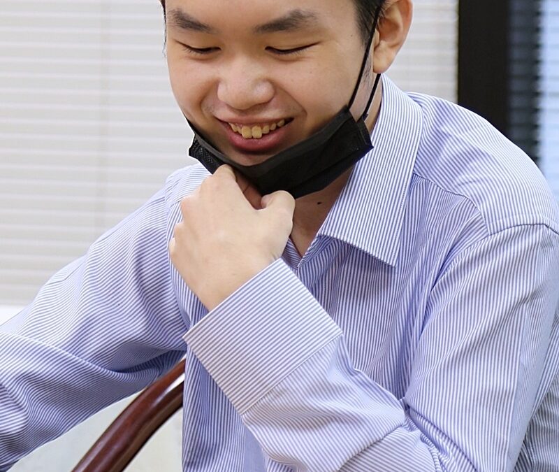 16歲新秀徐靖恩制霸新人王賽，勇奪職業圍棋生涯首座冠軍