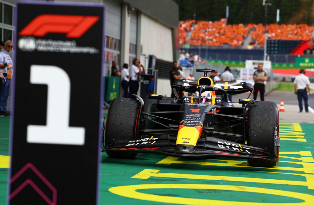 Red Bull 車隊Max Verstappen回歸紅牛賽道奪冠