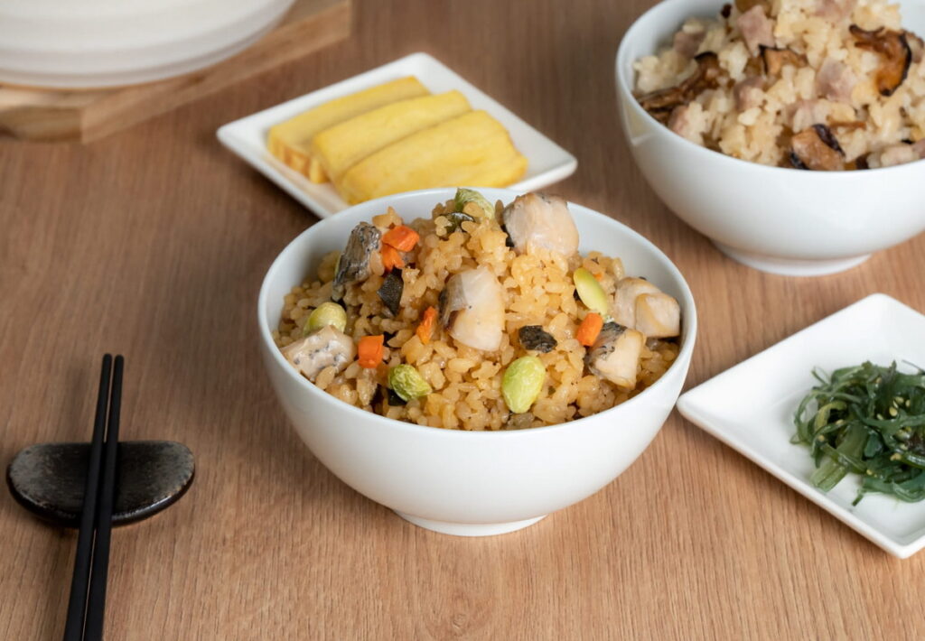 安永生活出品的日式昆布鱸魚炊飯獲得2024銀髮友善食品之營養友善獎殊榮。