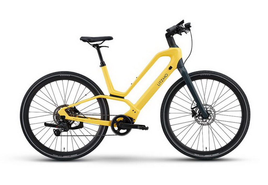 LITZMO EM-05 E-Bike 淺黃色，定價NT$75,000。