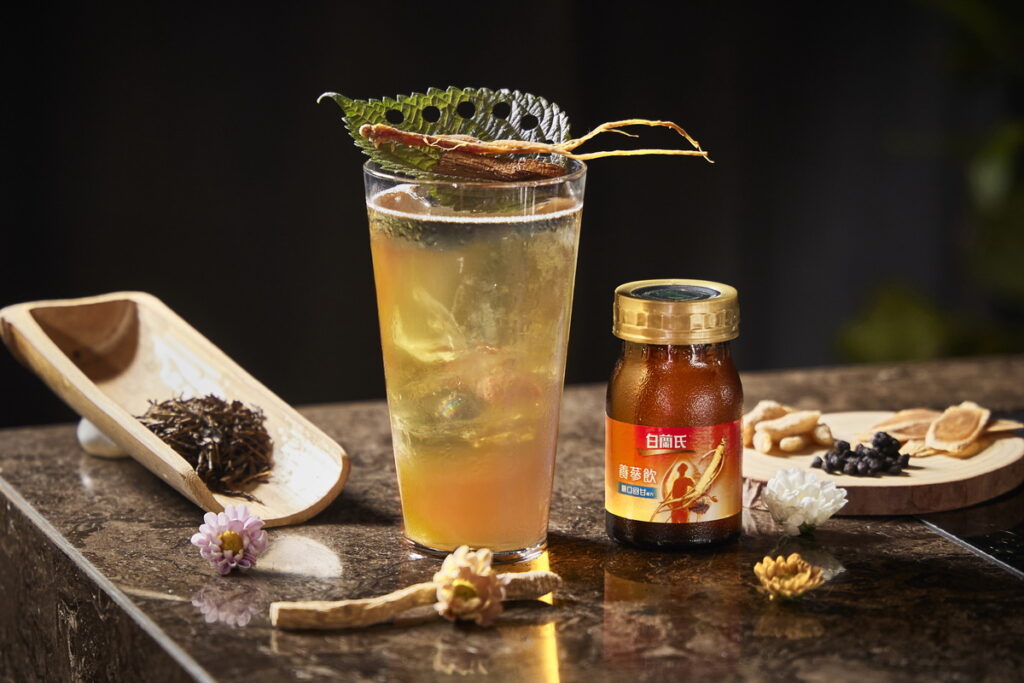白蘭氏養蔘飲，搭配日式焙茶調製養身特調－「茶禪蔘韻」為品飲者帶來無窮療癒！
