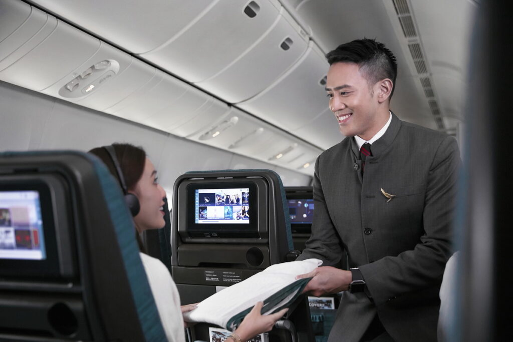 國泰航空榮獲「全球最佳經濟艙」