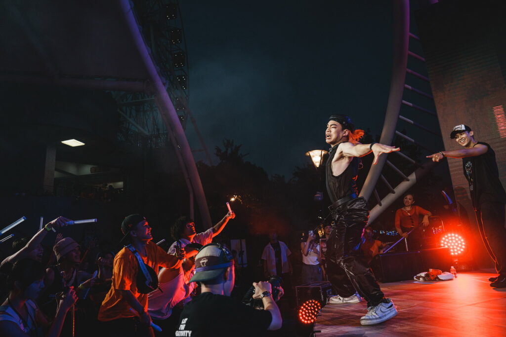 Red Bull Dance Your Style DJ會以不同的音樂組合隨性出題，考驗舞者臨場反應及觀眾渲染力。（Red Bull 提供）