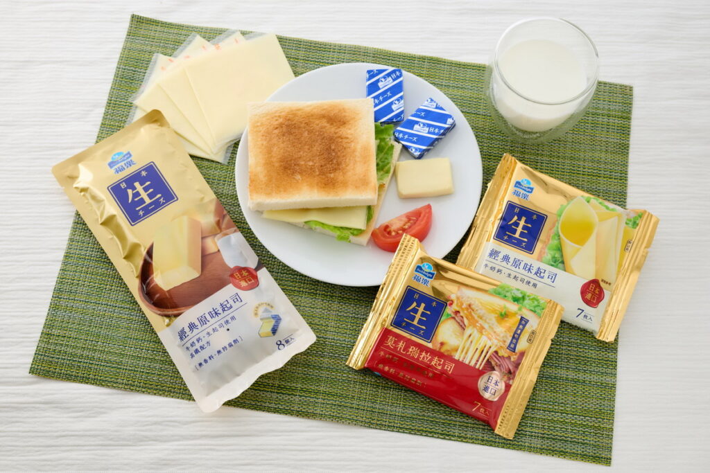 福樂頂級起司由日本職人嚴選優質乳源的生起司製成，不添加防腐劑及人工香料